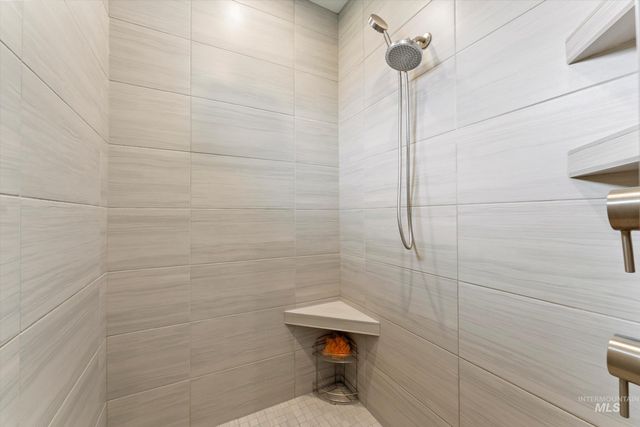 1820 N Highbury Way, Eagle, ID 83616