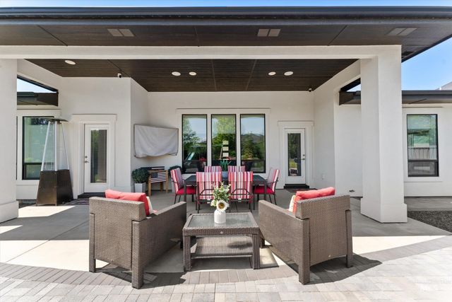 1820 N Highbury Way, Eagle, ID 83616