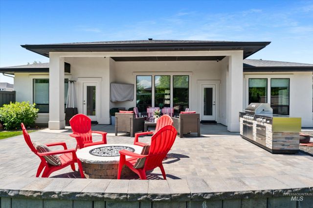 1820 N Highbury Way, Eagle, ID 83616