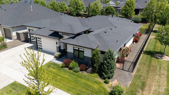 1820 N Highbury Way, Eagle, ID 83616