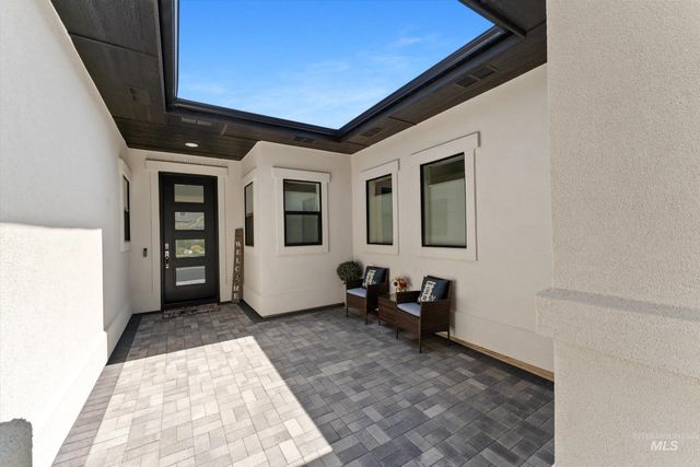 1820 N Highbury Way, Eagle, ID 83616