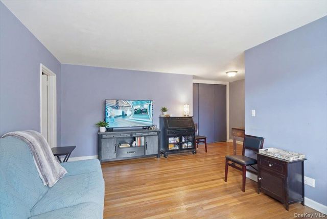 62-19 53rd Avenue 6J, Maspeth, NY 11378
