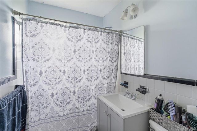 62-19 53rd Avenue 6J, Maspeth, NY 11378