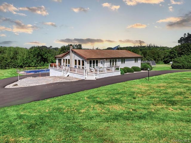 122 Dekay Road, Warwick, NY 10990
