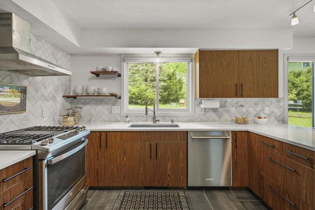37 Harwood Circle, Madison, WI 53717