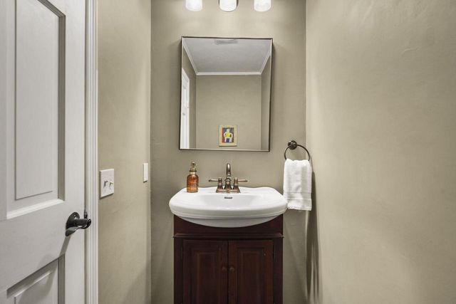 37 Harwood Circle, Madison, WI 53717
