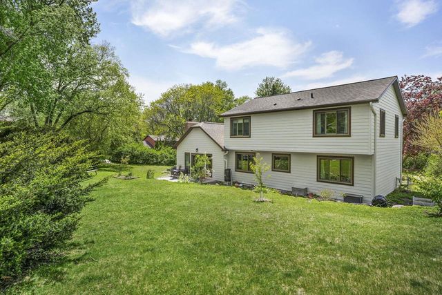 37 Harwood Circle, Madison, WI 53717