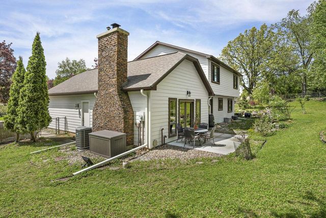 37 Harwood Circle, Madison, WI 53717
