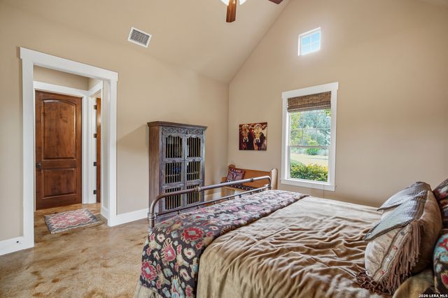 216 Rio Cordillera, Boerne, TX 78006