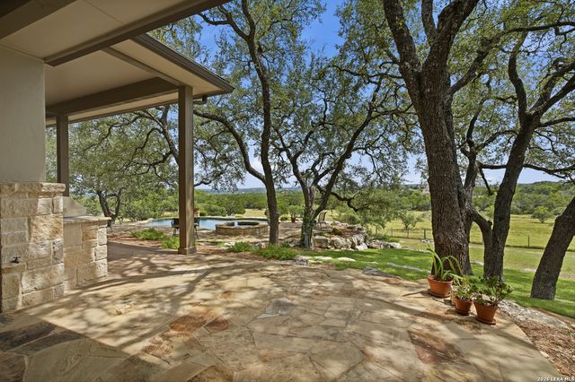 216 Rio Cordillera, Boerne, TX 78006