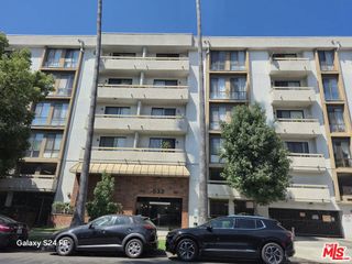 533 S St Andrews Place 416, Los Angeles, CA 90020