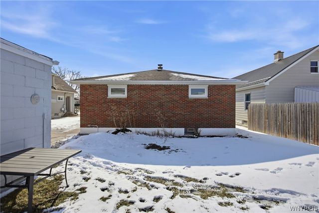 2540 Jerauld Avenue, Niagara Falls, NY 14305