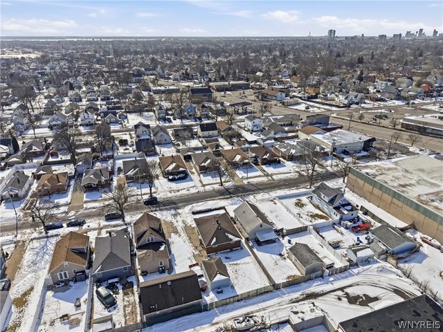 2540 Jerauld Avenue, Niagara Falls, NY 14305