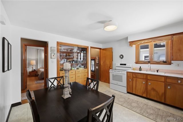 2540 Jerauld Avenue, Niagara Falls, NY 14305