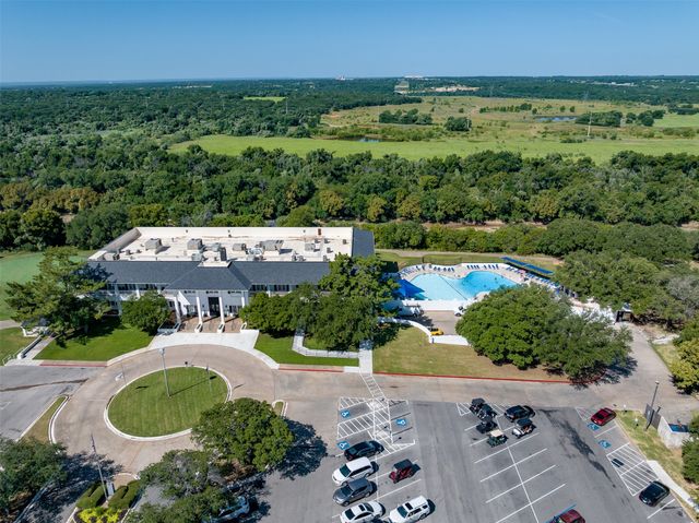 2711 Village Road, Granbury, TX 76049