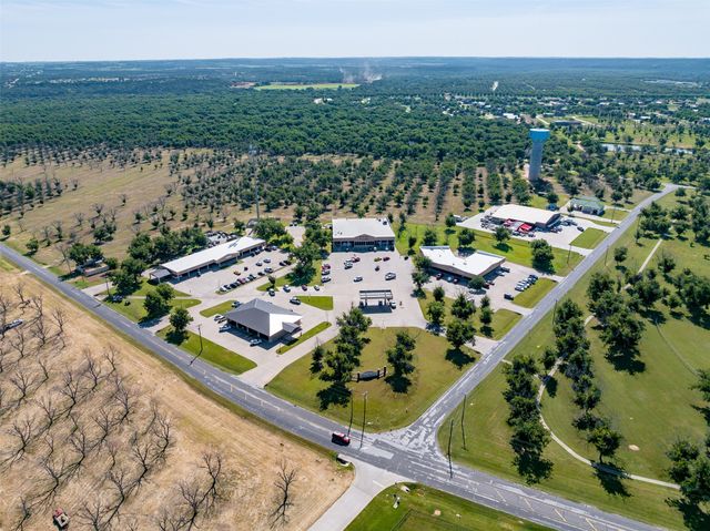 2711 Village Road, Granbury, TX 76049