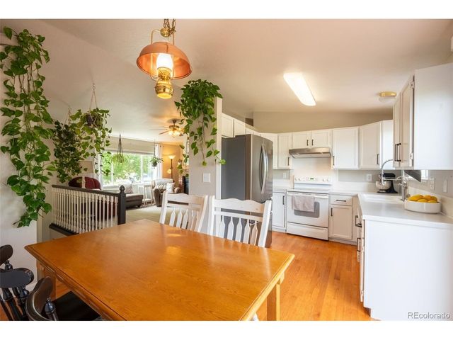 575 24th Pl SW, Loveland, CO 80537