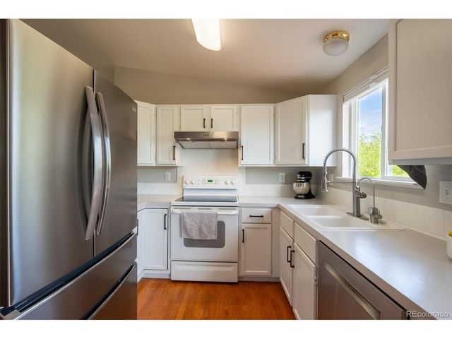 575 24th Pl SW, Loveland, CO 80537