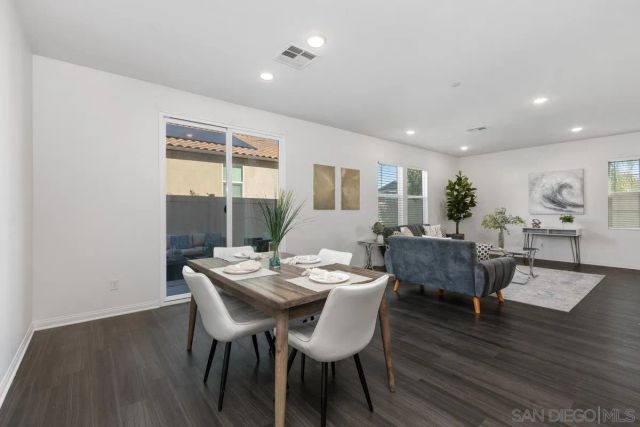 8612 Arlington Way, Santee, CA 92071