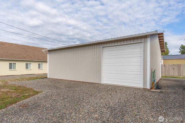 324 6th Street, Vader, WA 98593