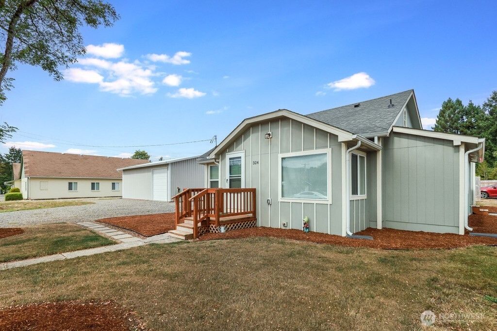 324 6th Street, Vader, WA 98593