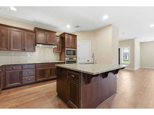 4019 Se Oakhurst St, Hillsboro, OR 97123