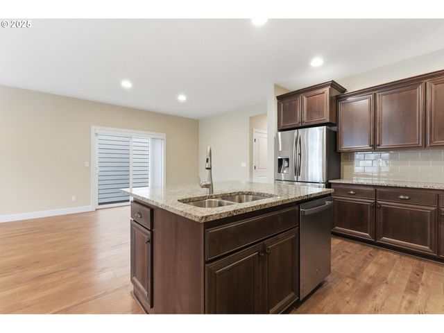 4019 Se Oakhurst St, Hillsboro, OR 97123