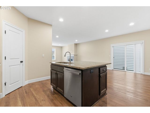 4019 Se Oakhurst St, Hillsboro, OR 97123