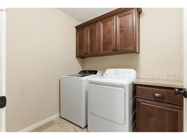 4019 Se Oakhurst St, Hillsboro, OR 97123