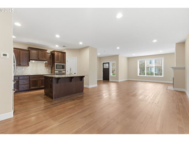 4019 Se Oakhurst St, Hillsboro, OR 97123