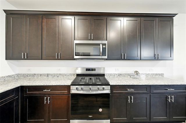 10725 Bancroft Park Ln, Houston, TX 77075