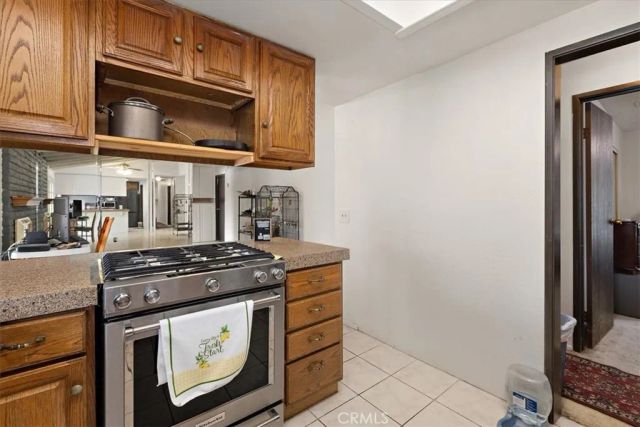 16704 Stallion, Riverside, CA 92504