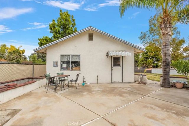 16704 Stallion, Riverside, CA 92504