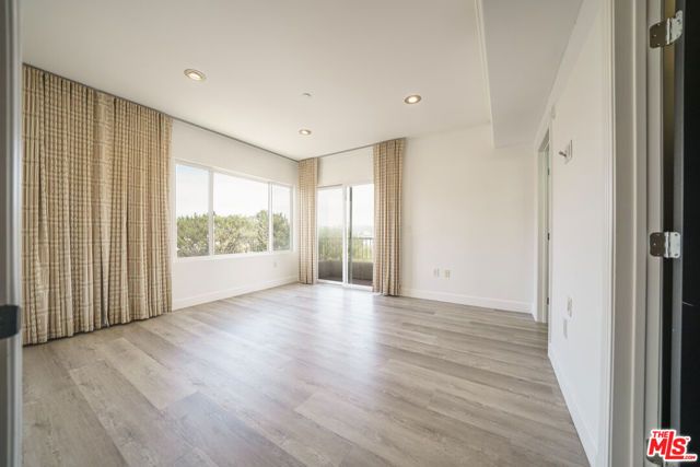 970 S St Andrews Place 306, Los Angeles, CA 90019
