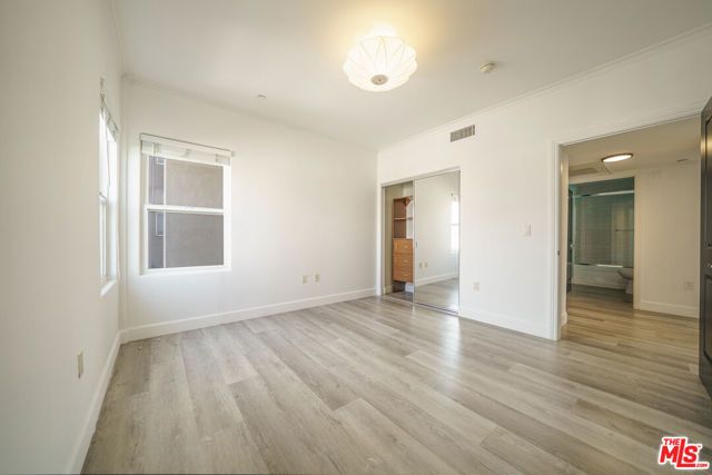 970 S St Andrews Place 306, Los Angeles, CA 90019