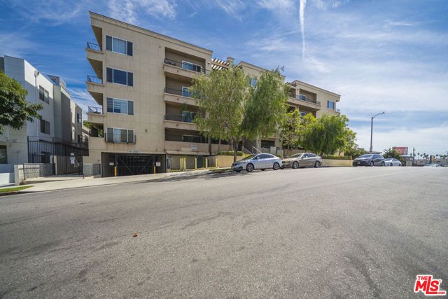 970 S St Andrews Place 306, Los Angeles, CA 90019