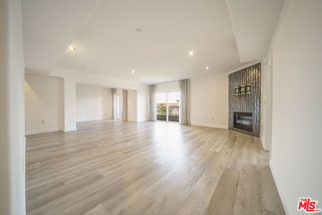 970 S St Andrews Place 306, Los Angeles, CA 90019