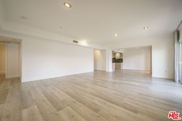 970 S St Andrews Place 306, Los Angeles, CA 90019