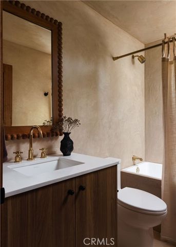 1817 N Avenue 55, Los Angeles, CA 90042