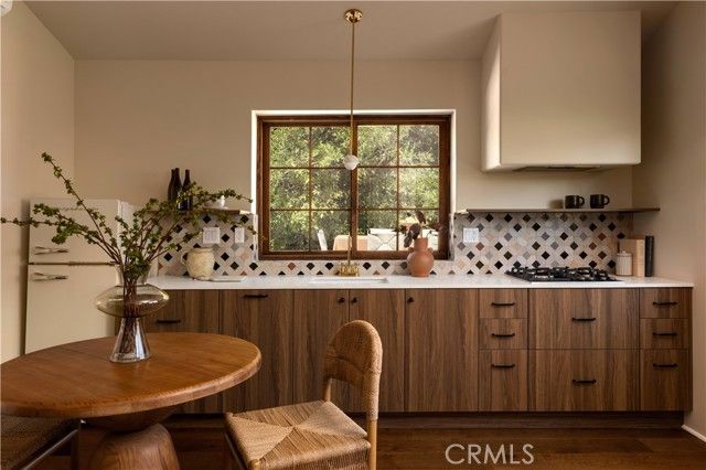 1817 N Avenue 55, Los Angeles, CA 90042