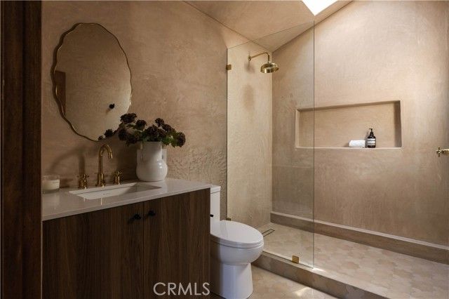 1817 N Avenue 55, Los Angeles, CA 90042