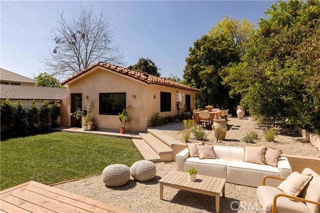 1817 N Avenue 55, Los Angeles, CA 90042