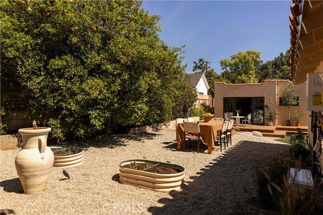 1817 N Avenue 55, Los Angeles, CA 90042