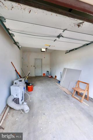 621-00 N 10TH ST, Philadelphia, PA 19123