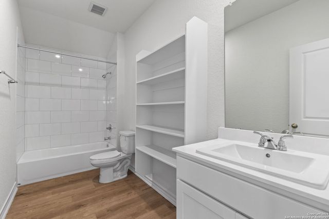 4962 Don Julio, San Antonio, TX 78222