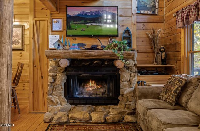 3040 Brothers Way, Sevierville, TN 37862