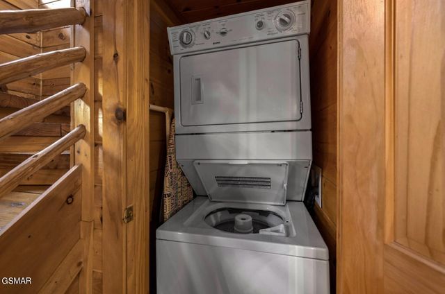 3040 Brothers Way, Sevierville, TN 37862