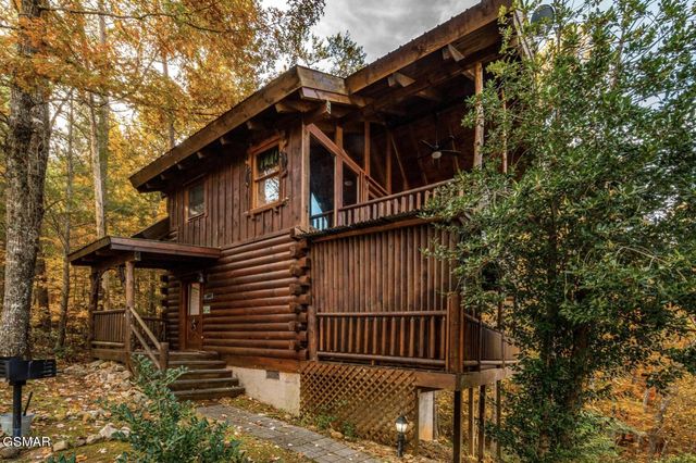 3040 Brothers Way, Sevierville, TN 37862