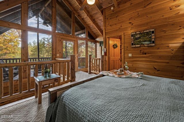 3040 Brothers Way, Sevierville, TN 37862