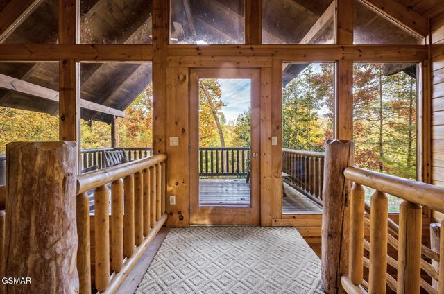 3040 Brothers Way, Sevierville, TN 37862